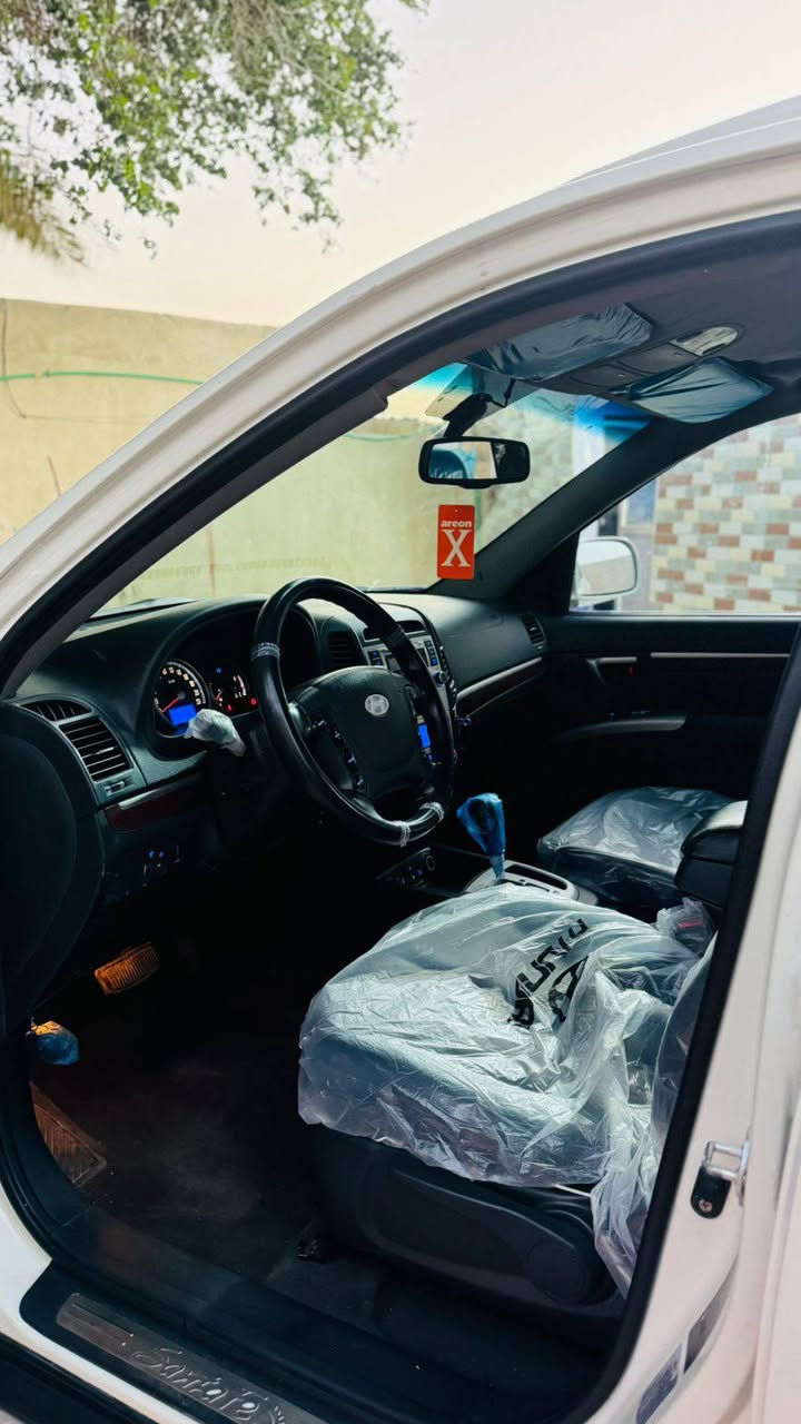 للبيع سنتافيا كاز 2010
ادوات متومه شمالي رقم كركوك
كصة جنطه شغل باجات
حداديه محرك كير تبريد كفاله
قطعتين تبريد 7راكب
سياره جاهزه ع اخر حبايه
مكان ذي قار 
السعر 53ورقه 
للاتصال ***********
نت وشريحه
