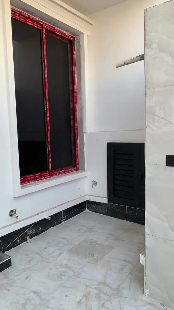 🏡 تم بحمد الله إنجاز عمل جديد بكل فخر وإتقان ✨ واصل كادر معمل الجوادين للألمنيوم تقديم أفضل الأعمال، حيث تم تنفيذ: 🔸 سلايت تركي مقطع 7.5 ملم 🔸 مانع ذباب عملي وعالي الجودة 🔸 جام شفاف 6 ملم 🔸 اللون الأسود الفاخر 🔸 باب بجام مُظبّب 6 ملم 🔸 لوفر باللون الأسود بتشطيب أنيق نعتمد في أعمالنا على أجود الخامات وأدق تفاصيل التنفيذ لنقدم لكم جودة تدوم لسنوات، مع لمسة عصرية تضيف الجمال والأمان لمنزلكم. 📍 العنوان: بغداد – الزعفرانية – شارعين سيد هاشم – قرب الأمانة. 📞 للحجز والاستفسار: *********** معمل الجوادين للألمنيوم ✔️ أبواب ✔️ شبابيك ✔️ سلايت ✔️ محجرات ✔️ لوفر ✔️ جميع أعمال الألمنيوم بأحدث التصاميم وأفضل الأسعار. #معمل_الجوادين_للألمنيوم #بغداد #الزعفرانية #ألمنيوم #سلايت 

