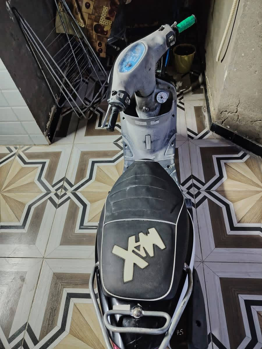 السلام عليكم دراجه ماكس للبيع دراجه سلف كهربائيات شغاله  السعر 850 المكان السماوه للاستفسار (***********)
