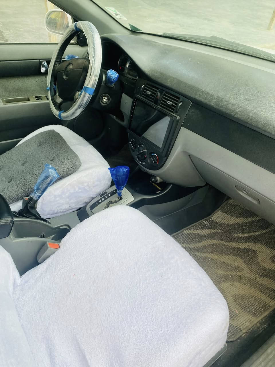 اوبترا
مودیل ٢٠١٣
کیر محرک بشرط 
سنویە جدید بشرط تحویل 
سونر موجود 
سیارە جاهزە بدون نقص
مکانی کرکوک 
سعر ٨١
***********
