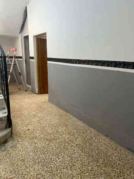 #دارللبيع 
طابو ملك صرف
________المساحه 250 متر ركن
بناء قديم مرمم جديد

فارغ تسليم مفتاح

#تفاصيل الدار
___ستقبال
مطبخ
____هول
غرفتين نوم 2
صحيات داخلية و خارجيه
__كراج سيارة
حديقة

#الموقع ابي غرق حي السلام

                       الاسفسار أكثر الاتصال
             واتساب ***********
                         ***********

                               #ملاحضه
                         لديك عرض ما عليك
                 غير مراسلة الصفحه او الاتصال
  ______________________________________
                     يتوفر لدينا كادر مختص
                 في البناء وترميم مقاولات عامه
                         ***********
