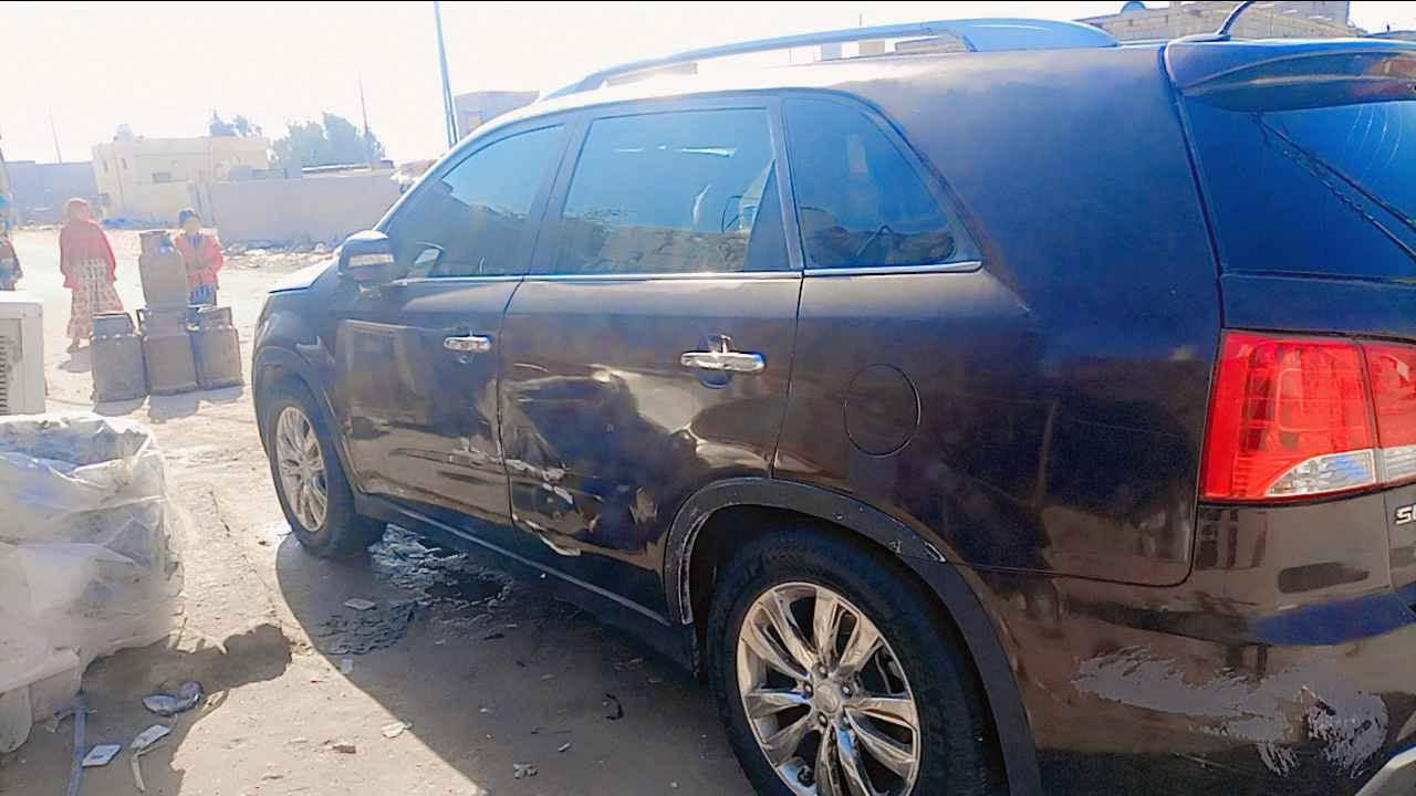 السلام عليكم سورنتو امريكي مديل 12السياره فول .تحكمات بصمه تشغيل وابواب بنوراما قطعتين تبريد 3قطع. 7راكب محرك 6سلندر حادثه سرقه ابواب 2وحاليا جارده السياره بيها نواقص بسيطه رقم انكليزي هزه جديده بسمنه امداور فقط وكاله مانطي مكاني ناصريه .فضليه *********** ناصرية, ذي قار
