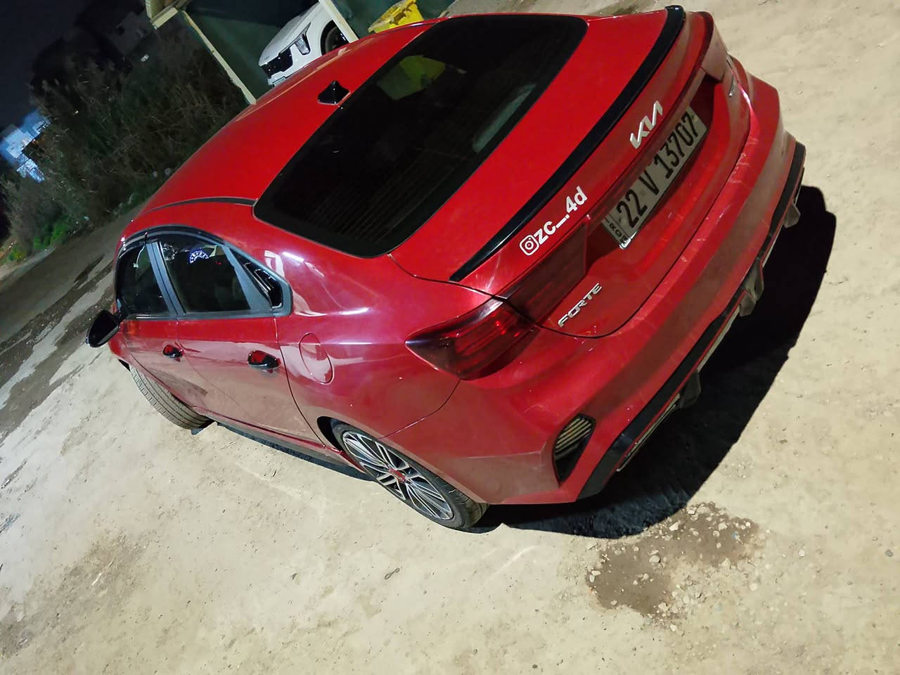 فورتي GT فول مواصفات بدون فتحت سقف محرك 1.6TURBO بصمه تشغيل عن بعد رادارات اماميه جانبيه خلفيه وضعيات قياده سبورت سمارت نورمل 
ضرر //صبغ حزام بدون ايرباك بدون دواخل مكان سياره موصل
للاستفسار الاتصال على رقم الهاتف
***********
***********
