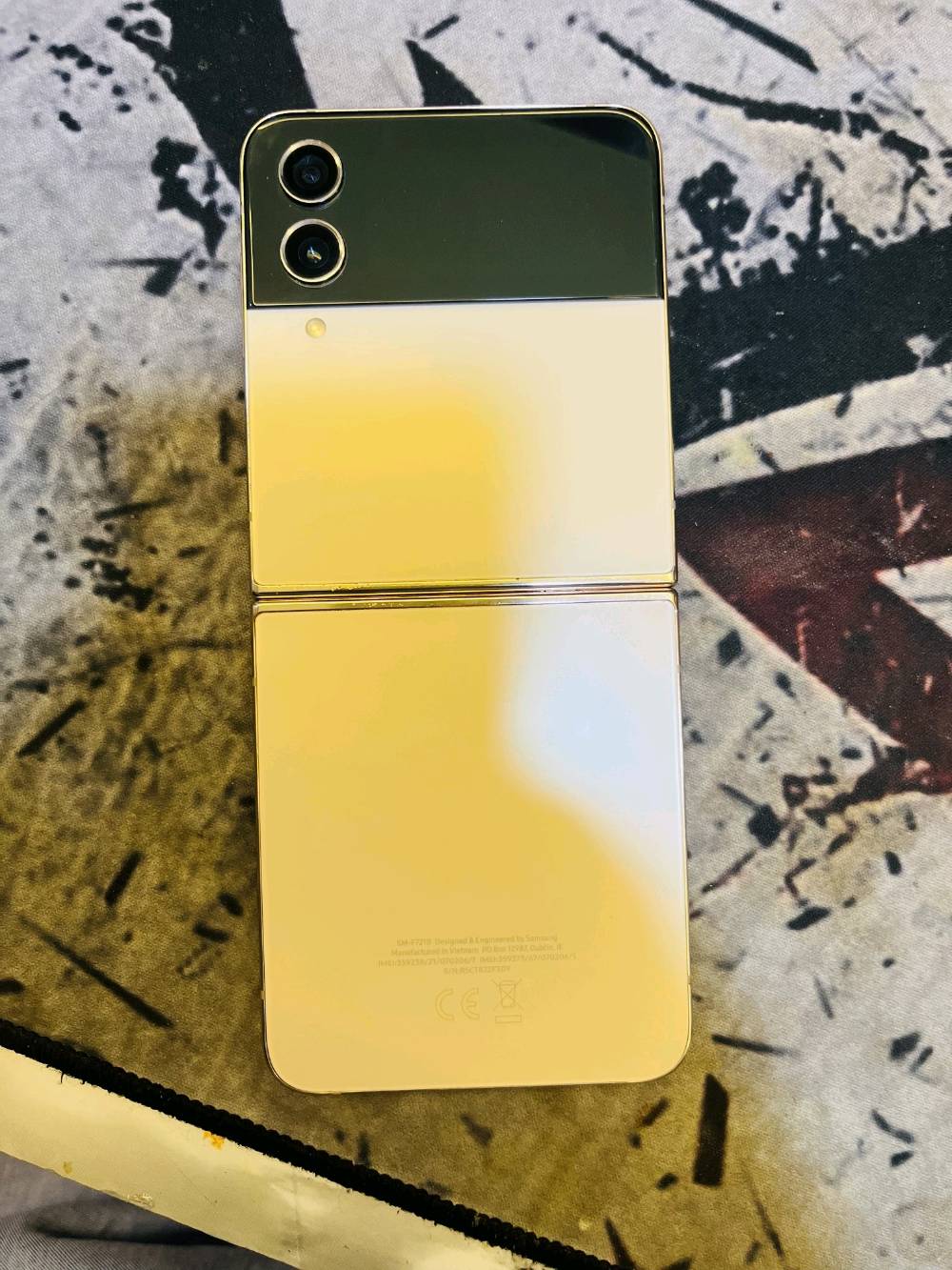 حله - بابل 
مستعمل Galaxy z flip 4