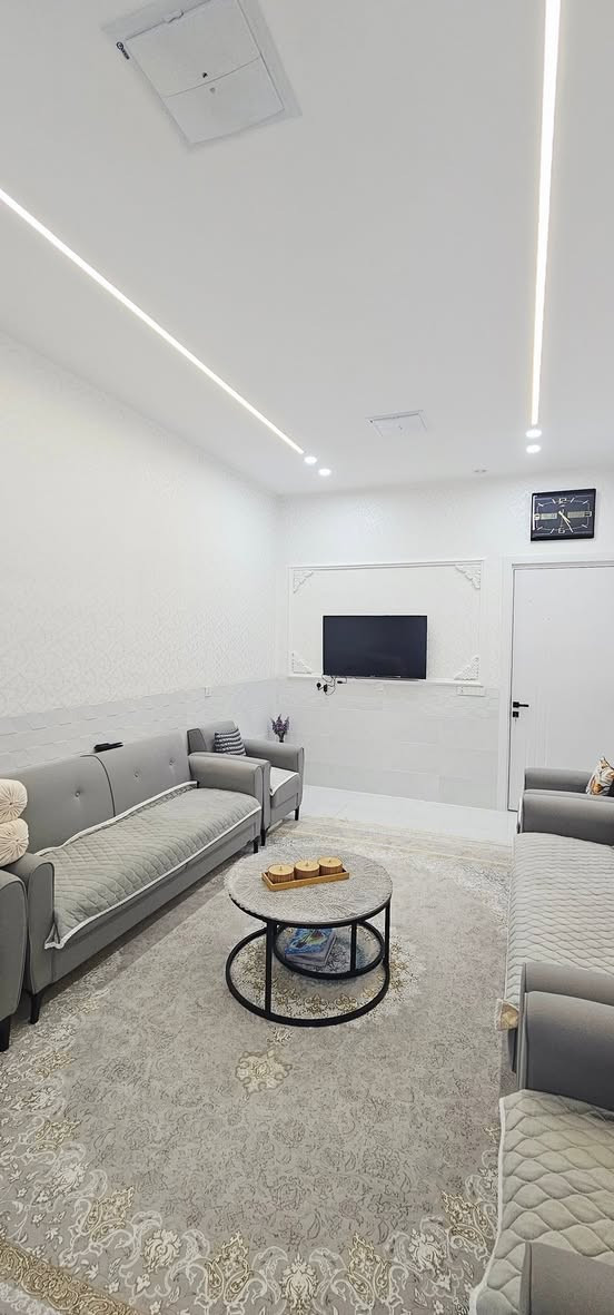 ⚘⚘⚘هەمیــشە عقــــارات كمال پێشـــەنگە⚘⚘⚘
هات هات هات 🏃🏃🏃🏃 هات هات هات
                       بسم الله ماشاء الله
🏠  خانوو تايبه ت بۆ فرۆشتن شاز شازه 
🔹 شوێن کەلار/خوشترين جيكا له جوتياران
🔹رووبەری 160مەتری فول شازه شازه نايابه
🔹پێکهاتووە له يه ك قات نايابه بشتى له جاده دوو سايده كه
_______________________________↘️⁩

بۆزانینی نرخ لایکی پەیج بکە و لە کۆمێنت بنوسە
(نرخ) نرخت پێ دەگات یان پێوەندی بکەن
بە ژمارەی تەلەفۆنی⁦

***********  م خالد

*********** م كمال

🔻تێبینی
ئەگەر نرخت پێ نەگەیشت بە نامە ئاگادارمان بکەنەوە

⁦⬅️⁩⁦⁦نوسینگەی { كمال}
کەلار/ شەهیدان/ سه ره وى بازارى شار  به رامبه رى بازارى شاه
