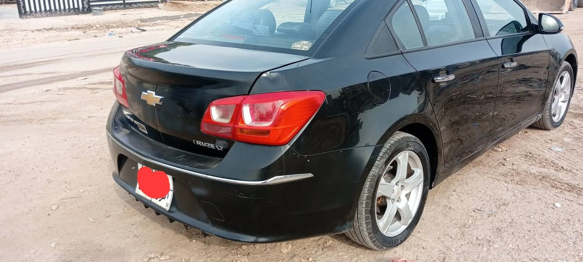 شرفرليت كروز خليجي 2017محرك 1800 بصمة اربع بيبان بصمة سلايت روف باسم شركة سنوية ساقطة اربع قطع صبغ تخم تاير جديد صدر جديد منظومة تبريد جديدة ***********
