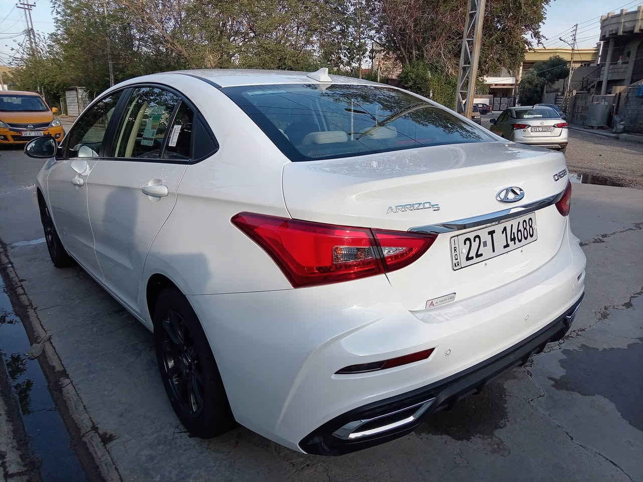 السلام عليكم سيارا شيري اريزو 5 موديل 2025ماشيه 34الف كلين كير محرك تاخم طايرت جديد سنويه هزه جديد بيه كوبون بانزين العنوان كركوك واسطي رقم *********** واتساب واتصال السعر ١٠٨ بيها مجال قليل
