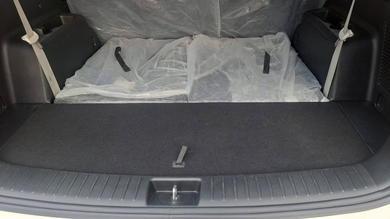 سلام عليكم
الحلال 
كيا سورنتو 2025
داتشو
دبل كامره
ماشية ٣٦
مكينة ستة سلندر 
كفاله عامة 
المواصفات :- 
ويل 20
بصمة تشغيل وابواب وجنطة
كامرة خلفية
كشنات جلد
كشنات كهرباء 
كشنات الخلفيه قلاب كهرباء 
شاشة متصله
شفتات ستيرن 
تشغيل عن بعد 
حساسات خلفي وامامي
ثلاث انظمة قياده 
شحن لاسلكي
منافذ تايبسي
بصمة عدد اثنين
بلوجكتر لد
مري شفط 
ترحيب 
لد مخفي متغير الاوان 
شرط مكفوله كفاله عامه
سبعة راكب
سبير ما نازل
***********        $$$$$٣٣٠
