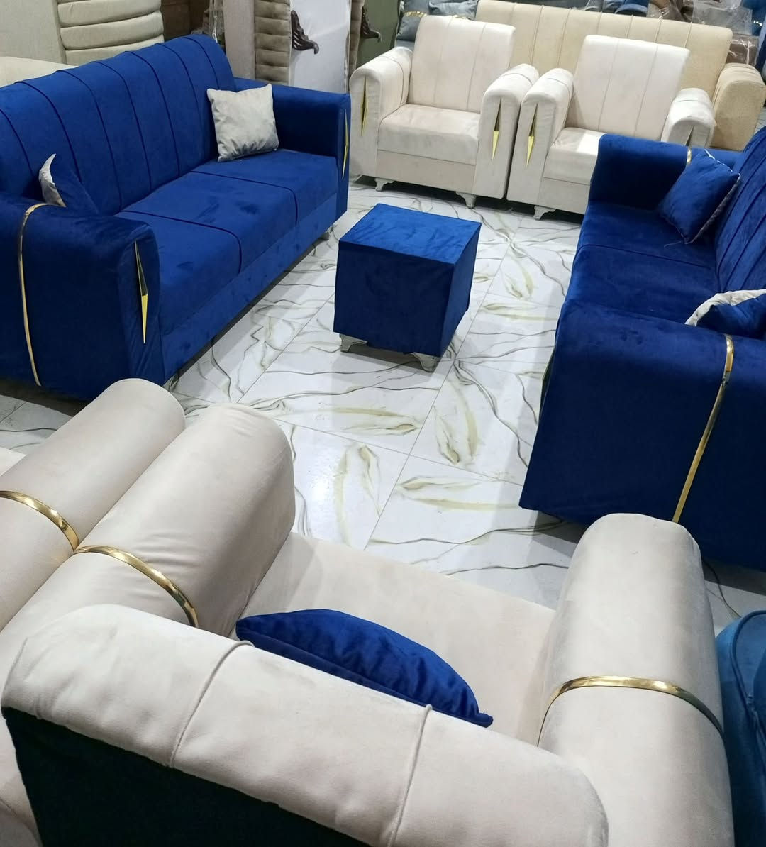 ياالله تخم جديد مامستخدم 6قطع 10 مقاعد السعر ب250وبيه مجال
مجمع بركه ام البنين ع سسومر قرب اعداديه خوله بنت الازور 
***********
توصيل 🚚 مجاني
