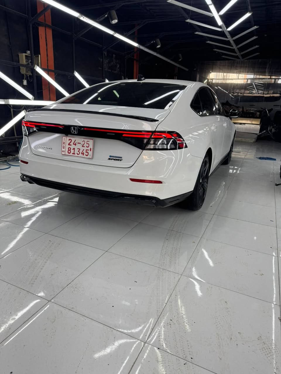 Honda Accord Sport-L 2024 Hybrid
مواصفات سبورت ال
ماشي 15000
كشن جلد
كشن خزن
محرك 2000 هايبرد
لون ابيض صدفي
ويل 19 اسود بلادي

حادث فقط راس البوند شبرين صبغ
وبيها تعديل بسيط جاملغ النفر الامامي

سياره موقع دهوك
سعرعالواتس
***********
*********** دهوك, العراق
