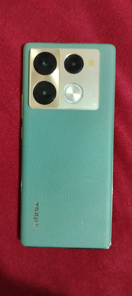 السلام عليكم نوت ٤٠ برو ذاكره ٢٥٦ جهاز نظيف كارتونه فقط ويا.. مكاني مدينه الصدر .. السعر ٢٥٠


**إذا كنت صاحب هذا الإعلان وتريد حذفه لأي سبب، رجاءا أرسل رسالة إلى الدعم الفني**