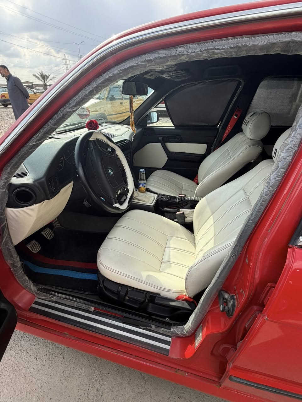 السلام عليكم بي أم 525 اصل جديده جديده السياره مكفوله عام محرك كير اكسن شرط التحويل كابون بانزين بيها مصبوغ جماليه عام سعرها 70 وبيها مجال


**إذا كنت صاحب هذا الإعلان وتريد حذفه لأي سبب، رجاءا أرسل رسالة إلى الدعم الفني**