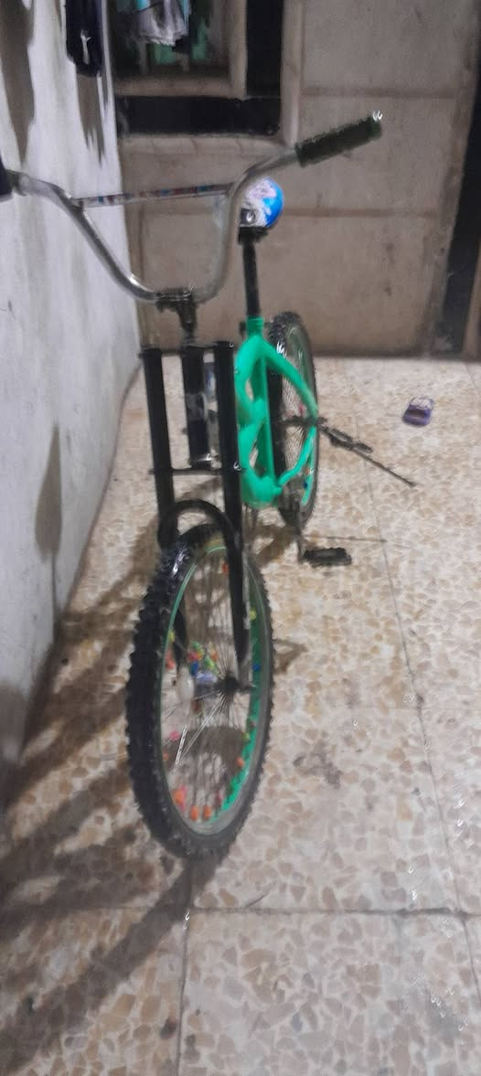 بيع بايسكل سعر ٤٠- نهايته ٣٥ الي يريد يجي خاص


**إذا كنت صاحب هذا الإعلان وتريد حذفه لأي سبب، رجاءا أرسل رسالة إلى الدعم الفني**