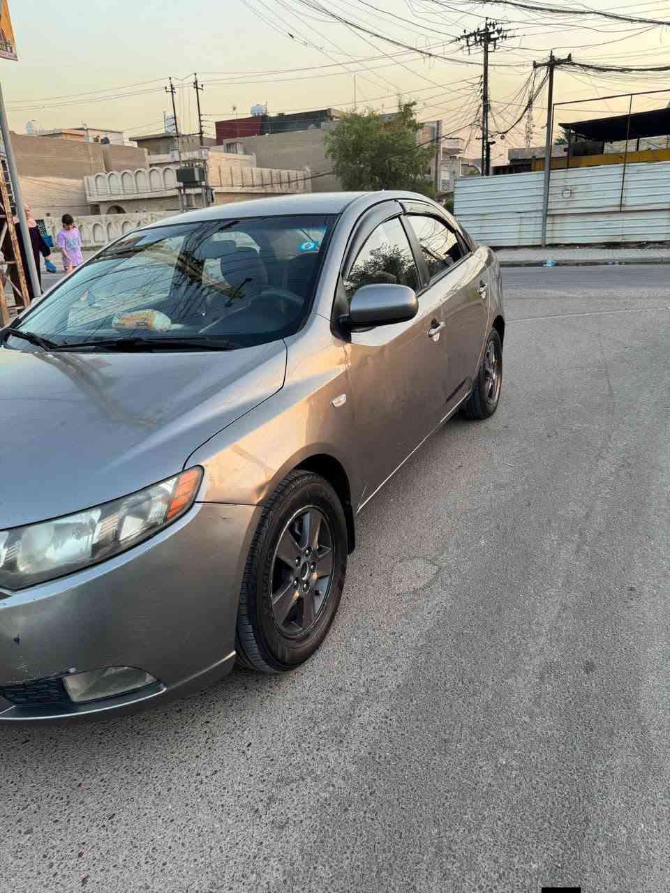 فورتي موديل 11 سياره كير محرك  تبريد حداديه كلها مكفوله  السياره صبغ عام اثر جراد صبغتها للجمالية عندي تصوير قبل لا اصبغها  السعر 82 وبيها مجال ***********
