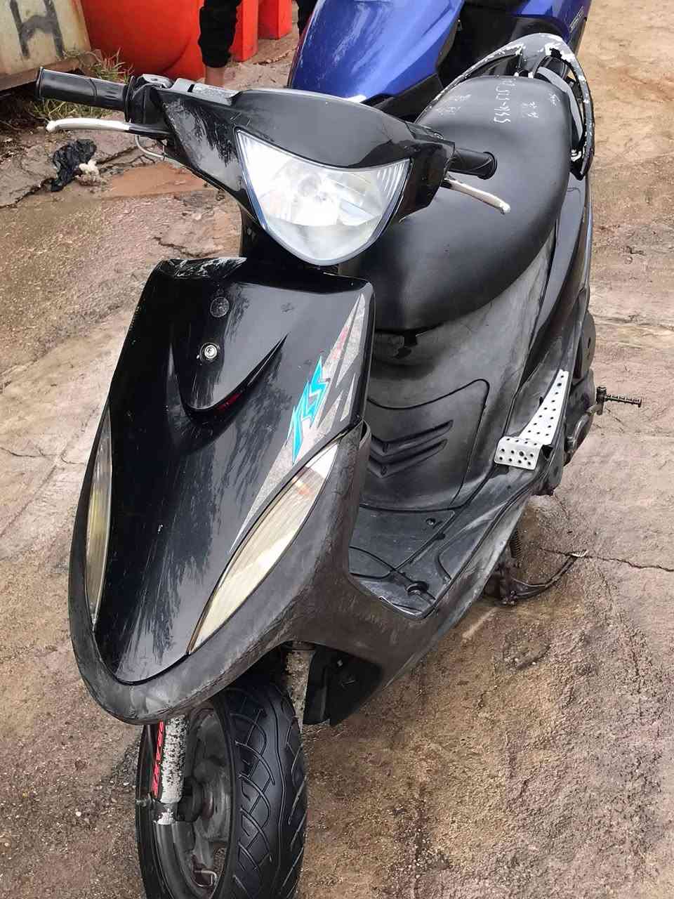 دراجه ماكس للبيع نضيفه مال رمبه ما بيها شخط واحد 
انطيك بيها اتراي محافظات تعبر 
المكان كوت العزه الجديده
***********
