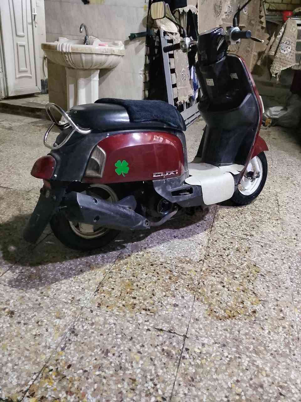 السلام عليكم بوليس للبيع شغاله سلف وهندر  مكينه ناعمه خرسه شلعه ومعدل تخبل كفرات ختم واحد كيج البانزين شغال قفل ستيرن شغال  السعر450   المكان مدينة الصدر 
***********
