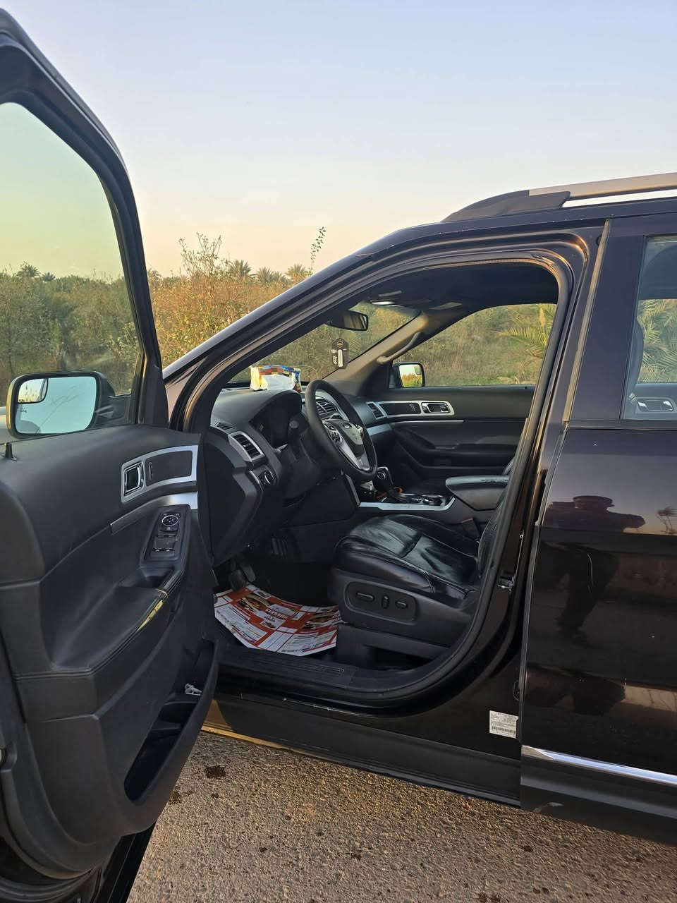 فورد اكسبلور٢٠١٣
مكفوله 
تبريد ثلاث قطع 
كشنات تدفئه 
كشنات جلد 
بانوراما 
فور ويل 
محرك ٦سلندر 
شاشه كبيره 
ماشيه ١٦٥الف كيلو 
للتواصل عن طريق ماسنجر 
سعر ١٤٠ وبيها مجال 
مكاني بغداد الطارميه


**إذا كنت صاحب هذا الإعلان وتريد حذفه لأي سبب، رجاءا أرسل رسالة إلى الدعم الفني**