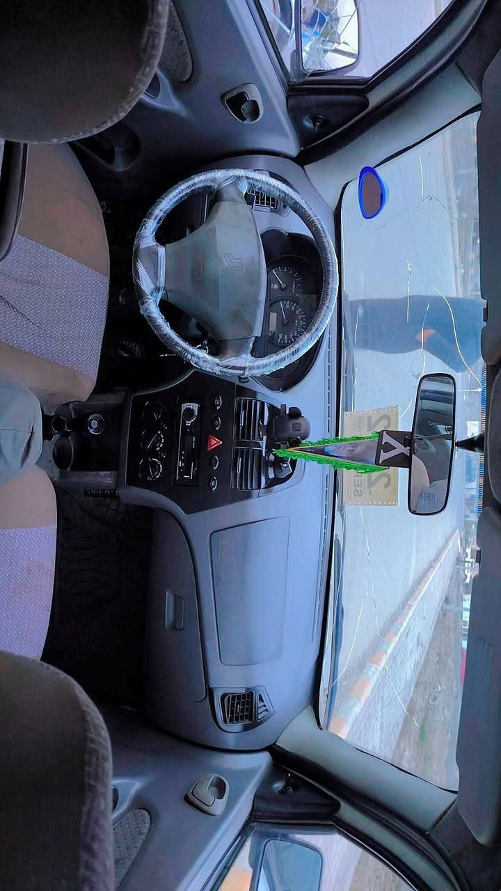 سلام عليكم سياره البيع طيبه موديل 12 سياره جاهزه تخم تاير حداديه تبريد كهربايات كله شغاله سنويه 29مشروع وطني سياره مكفوله من ضربه وتبديل  السعر 28  وبيه مجال العنوان ميسان العماره رقم الهاتف ***********
