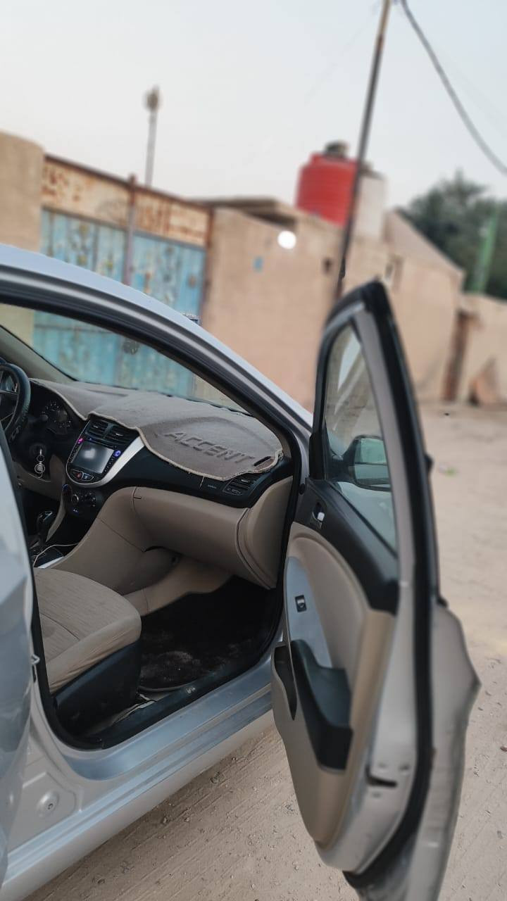 اكسنت خليجي موديل 2017 كير ومكينه جديد مكينه 140 بيه ٣قطع تبديل جراد وطخات بسيطه ذكرتلك كل تفاصيله
السعر 82 وبيه مجال للشراي ميسان المجر ***********
