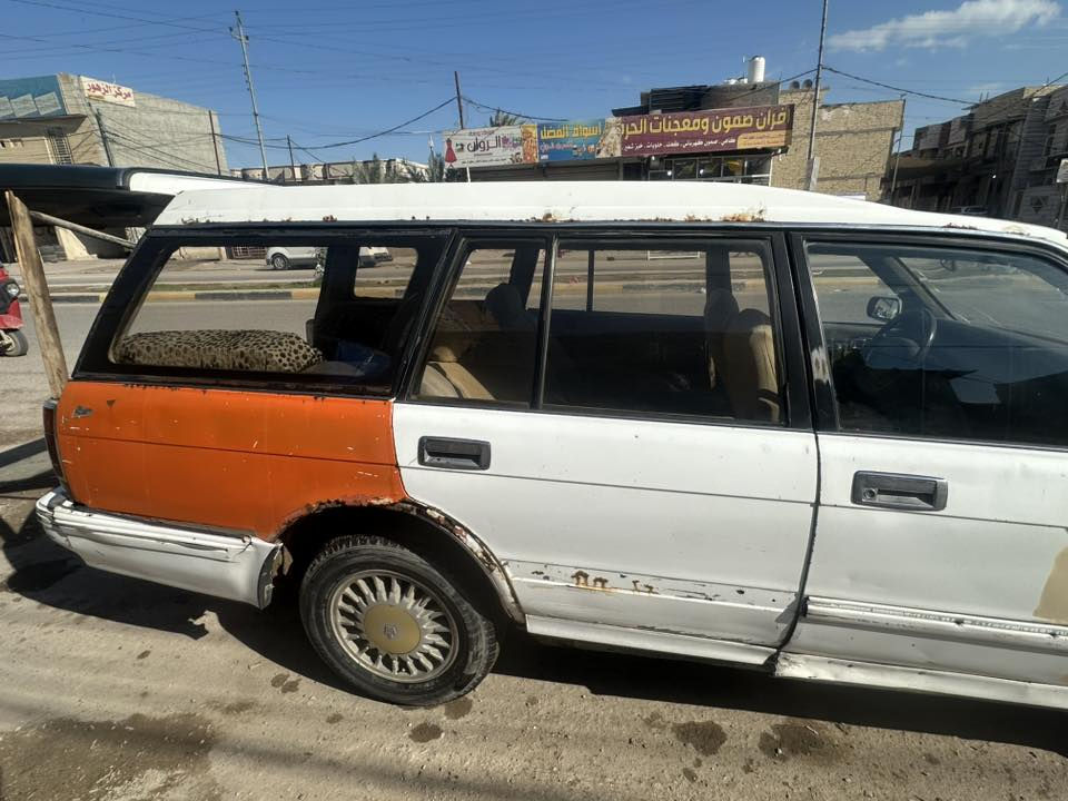 موديل ٨٨ محرك نظيف كير هم زين حداديه زينه كهربائيه شغاله 
رقم بغداد سعر ١٨ وبيه مجال مكان كربلاء ***********
