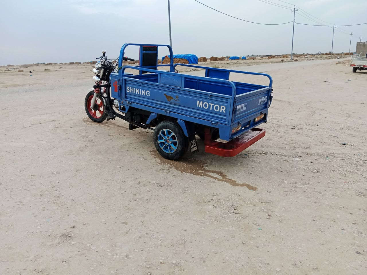 سلام عليكم ستوته لبيع موديل 2020رقم انكليزي نجف وسنوية بسمي مداور كبل سنويه مجدد 2028تخم تاير كهربائيات كل شغال سلف ستوته جاهز شاصي مكفول محرك2023تخم تاير جوبلس كيه ستوته جاهز مال جناي السعر 1850وبيه مجال لشراي ستوته جاهزه ماعايز برغي رقم ***********مكاني نجف أبو صخير.
