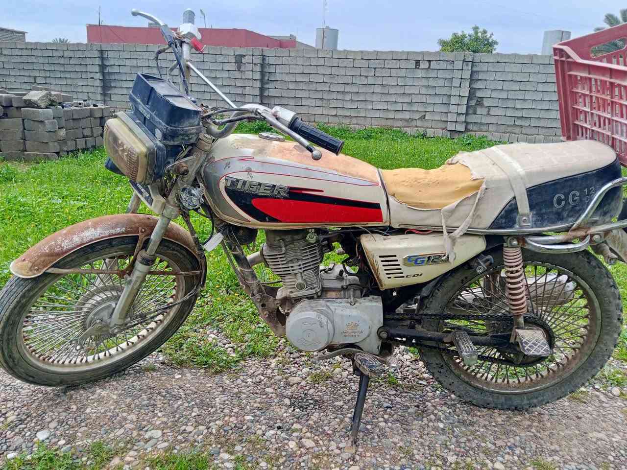 للبيع ماطور
السعر 300
***********
