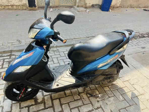 ماكس ثعلب 
كهربائيات شغاله 

ابريك امامي +خلفي 

سعرة650 وبيهه مجال قليل

عنوان شعله 

الرقم ***********
