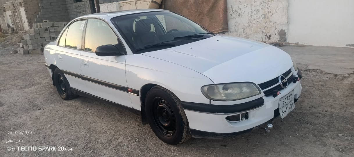 السلام عليكم
للبيع اوبل بزون موديل 1994 (بدون صبغ) بدون ضربه بدون اخياس بلاديه 
مـواصـفـات الـسيــارة
سلايت روف طكتين  (فتحه سقف )
تبريد شغال قطعتين 
رقم اربيل شرط التحويل 
تخم تاير وباتري جديد جام كهرب 
كهربائيات كلها شغاله و ما ملعوب بيها ايرباك شركه

كشنات مخمل كهرباء غرفة نضيفه داخل صاج  مسجل بلوتوث 
محرك 20قبق اسود المرغوب! كير عادي  ترايك 200,للبصره 
السعر 43.بيها مجال للشراي
مكان السيارة ديالى كنعان  رقم الهاتف ***********
