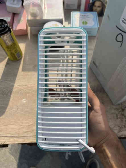 مصباح قاتل حشرات سعره 10 تقاطع القدس مقابيل مخلد ابوالكص توصيل موجود ***********
