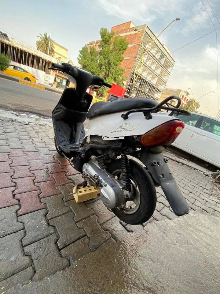 السلام عليكم دراجه بيجي 9زروف كامله سلف هندر كهربائيات كلها شغاله الدراجه مرتبه شوفت عينكم نقصها ترايش الدراجه فقط محركها نضيف شلعه معدل السعر 325مكاني الاعظميه 0771013686


**إذا كنت صاحب هذا الإعلان وتريد حذفه لأي سبب، رجاءا أرسل رسالة إلى الدعم الفني**
