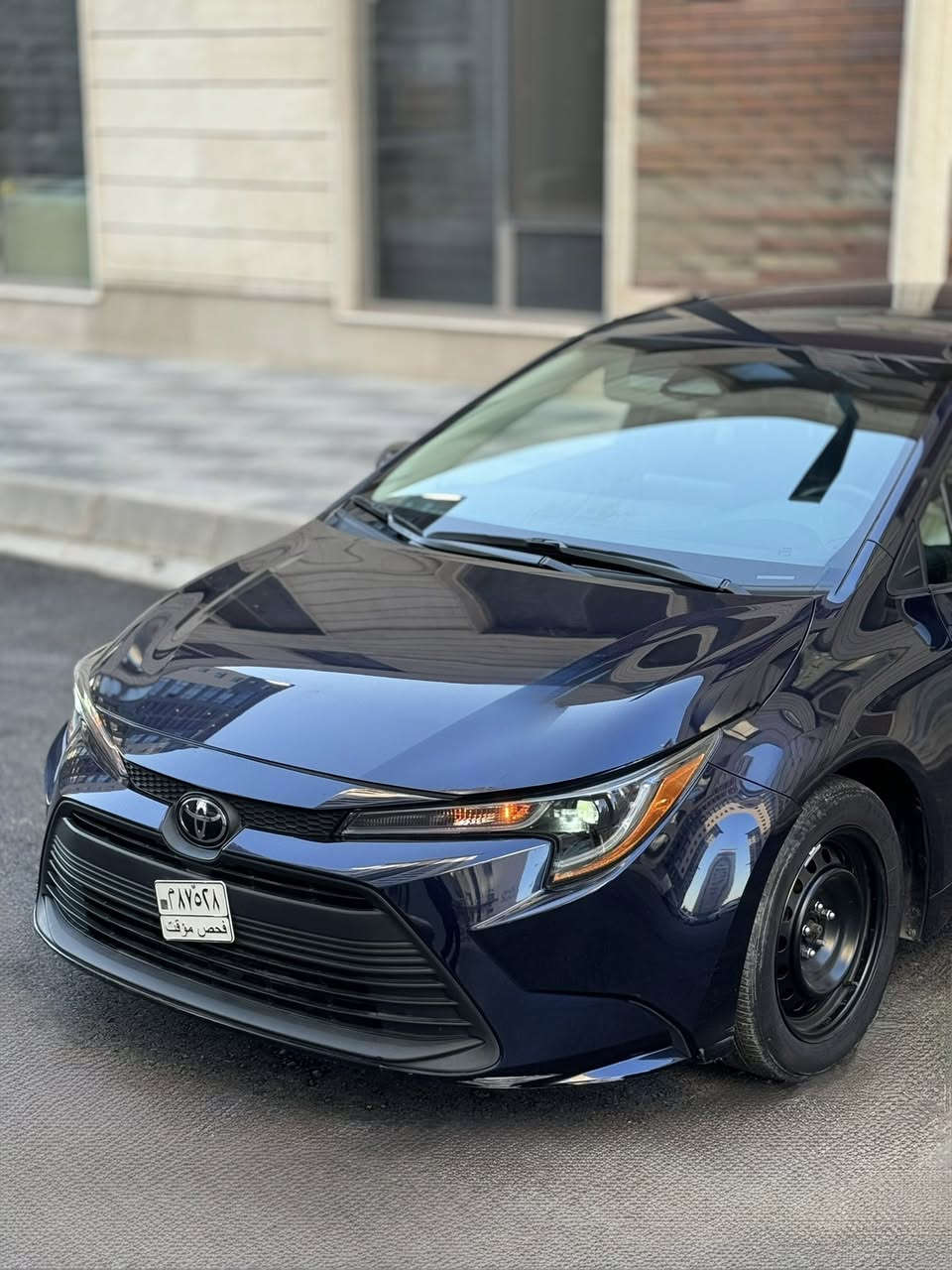 تيوتا كورلا 2023 فئة LE ب سعر البلاش 
محرك 1800  4 سلندر بانزين المرغوب
.زينون ابيض مع لد سكن 
.مانع انزلاق تراكشن
. تحكم في الثبات ABS 
. ابل كار بلي لاسلكي
.منفذ شحن تايب سي 
.ويل كب طسه طوبه صدر امامي خلفي جديد اصلي
السيارة رقم بغداد تحويل ثاني يوم باسمي 
.السيارة جديدة وماشية قليل بحالة الوكالة بجم كبس 
.ضرر سخيف 
. تبريد ثلج 
. تخم تاير جديد اصلي
.السيارة دخول جديد 
 .تحكم اتجاهات وتخصيص بل شاشه 

السعر 154 وبيها مجال  

المكان :بغداد الكرخ 

للاستفسار الاتصال عل رقم  ***********
