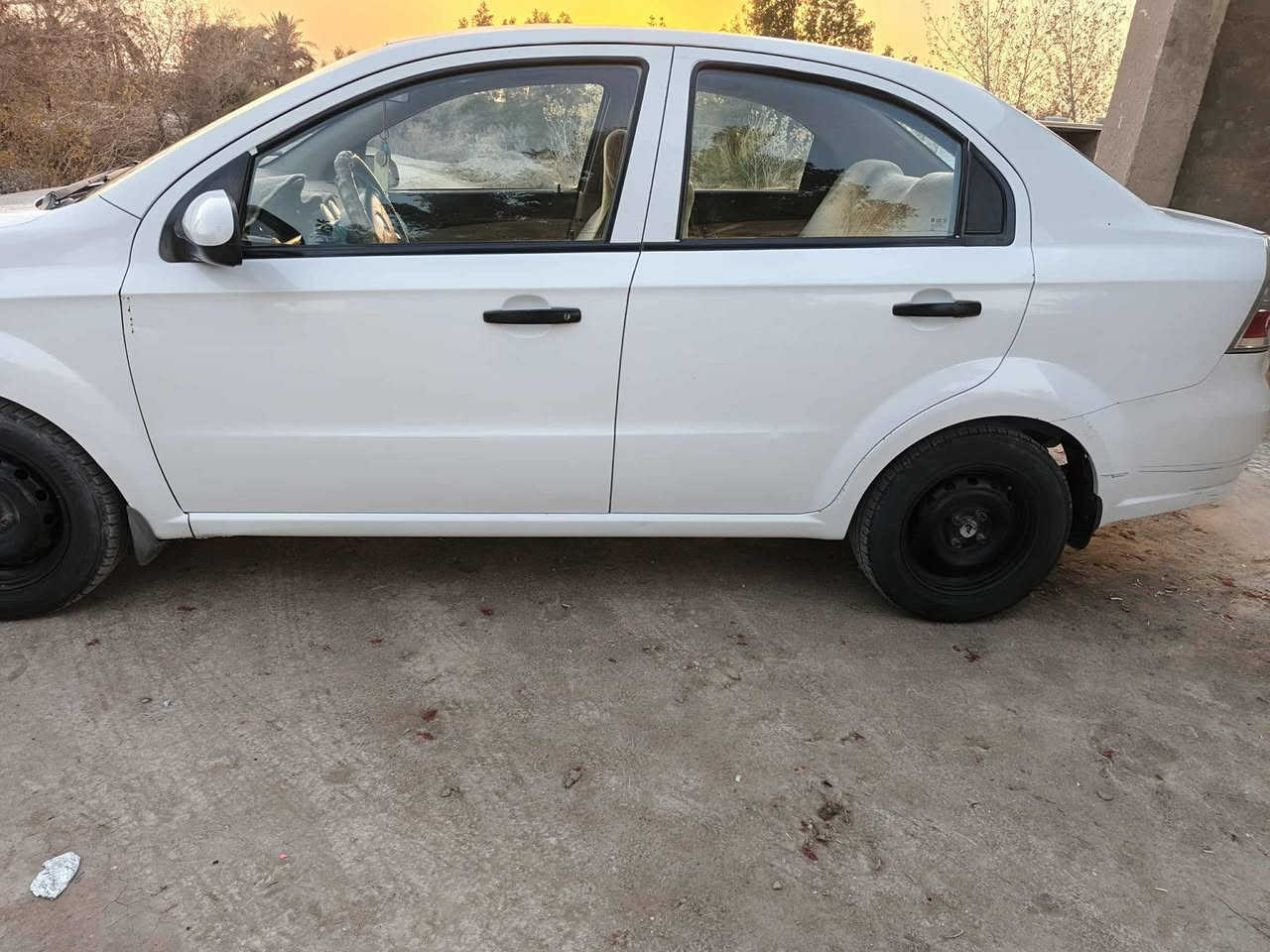 سلام عليكم افيو ٢٠١٠ قادسية مكفولة تحويل ثاني يوم الاتصال بالرقم ***********  السعر ٧٥ وبيهه مجال
