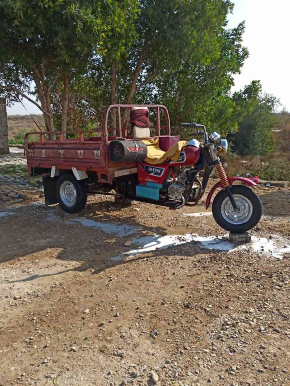 ستوته للبيع 2013 رقم سنويه ستوته نظيفه كلها شغاله مكان واصل قضاء الحي 
***********
