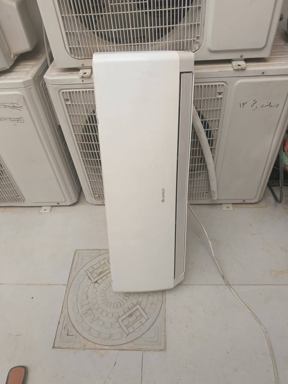 السلام عليكم
سبلت للبيع واحد طن كري غاز 410
جديد بمعنه الكلمه مستخدم موسم واحد 
كامل ملحقات ريمونت بلادي  قاعده بلاديه 
بوري جديد بلادي
مكاني الدوره ويوجد توصيل 
السعر 275
الشراي يتصل


**إذا كنت صاحب هذا الإعلان وتريد حذفه لأي سبب، رجاءا أرسل رسالة إلى الدعم الفني**