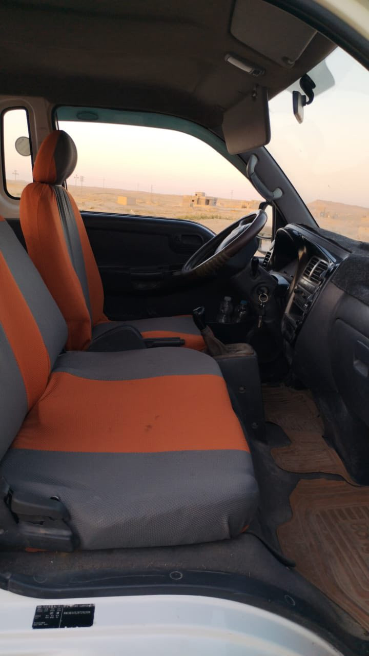 السلام عليكم كيا حمل موديل 2008 محرك لا تبخير لا تنقيص شاصي مكفول كهربائي كلها شغاله رقم انبار  رقم انكليزي سنويه جديده  انتهاء 2030 رقم طويل رايد مراوس بسياره خصوصي  سياره بسمي. تحويل ثاني يوم ***********
