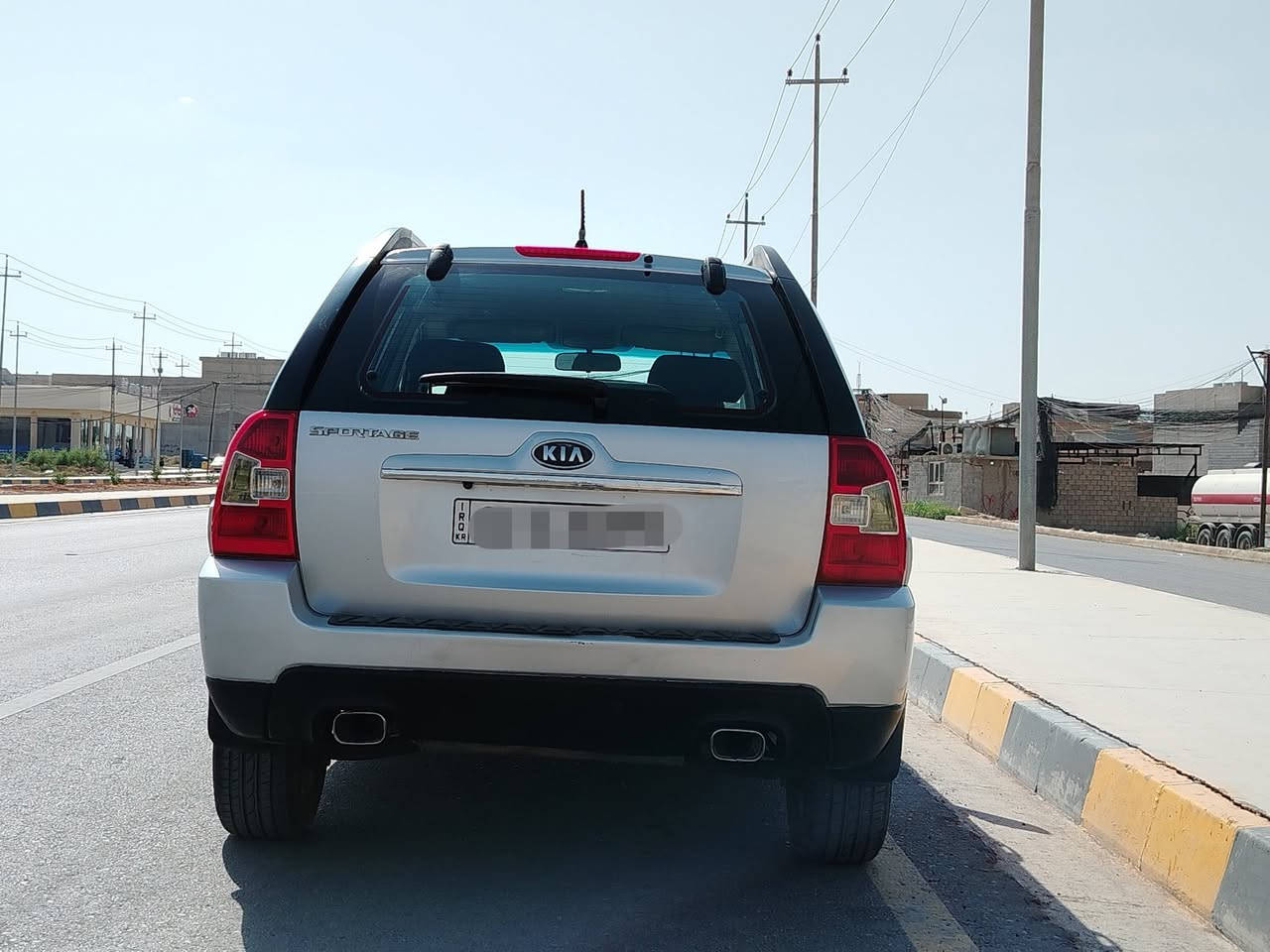 السلام عليكم
كيا سبورتج ٢٠٠٩ رقم اربيل الانكليزي سنوية لسنة ٢٠٣٠ بأسمي هزة ما ساقطة محرك ٢٠٠٠ ما مفتوح لا صرف ولا نفخ وكير خير من الله طخم تواير جديد تبريد ثلاجة والمواصفات الباقية معروفة بيها فقط قرب قبغ البانزين صبغ كما مؤشر بالسونار مع الصور السعر ١٢٥ للتواصل الاتصال على *********** / ***********
