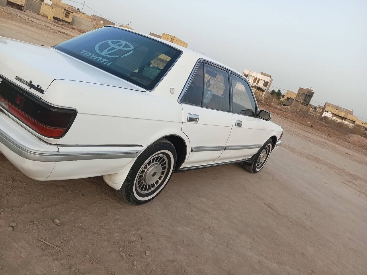 سلام عليكم سيدان ايسر بلادالبيع مديل ٨٨رقم بغداد دولي مكفولة من ضربة ونقل وكصه محرك كير كسن  حديديه تخم تيرات كهربائيات كل شقاله تبريد مكان ديوانيه عفك السعر ٥٠وبيه مجال رقم الهاتف ***********
