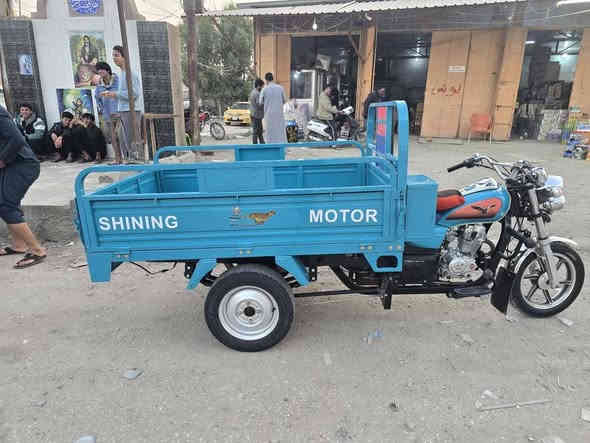 السلام عليكم ستوته للبيع موديل 2023 اصوليه مو سكنر مستحقه للترقيم عنوان حله نادر الثالثه السعر 2700 وبيه مجال حق الجيه وهذا رقمي بس اتصال لحد يدخل خاص ***********
