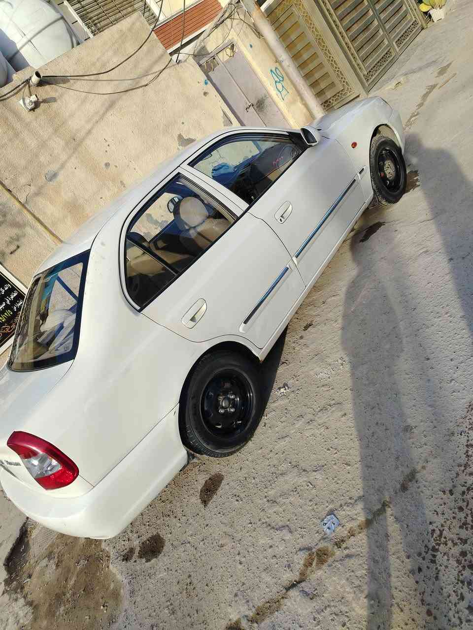 مراوس
هونداي فيرنا 2012 بغداد 
اوتماتيك سياره بسمي كير مكينه بيها قطعتين صبغ تبريد تدفئه خير من الله تحويل مباشر *********** بغداد
