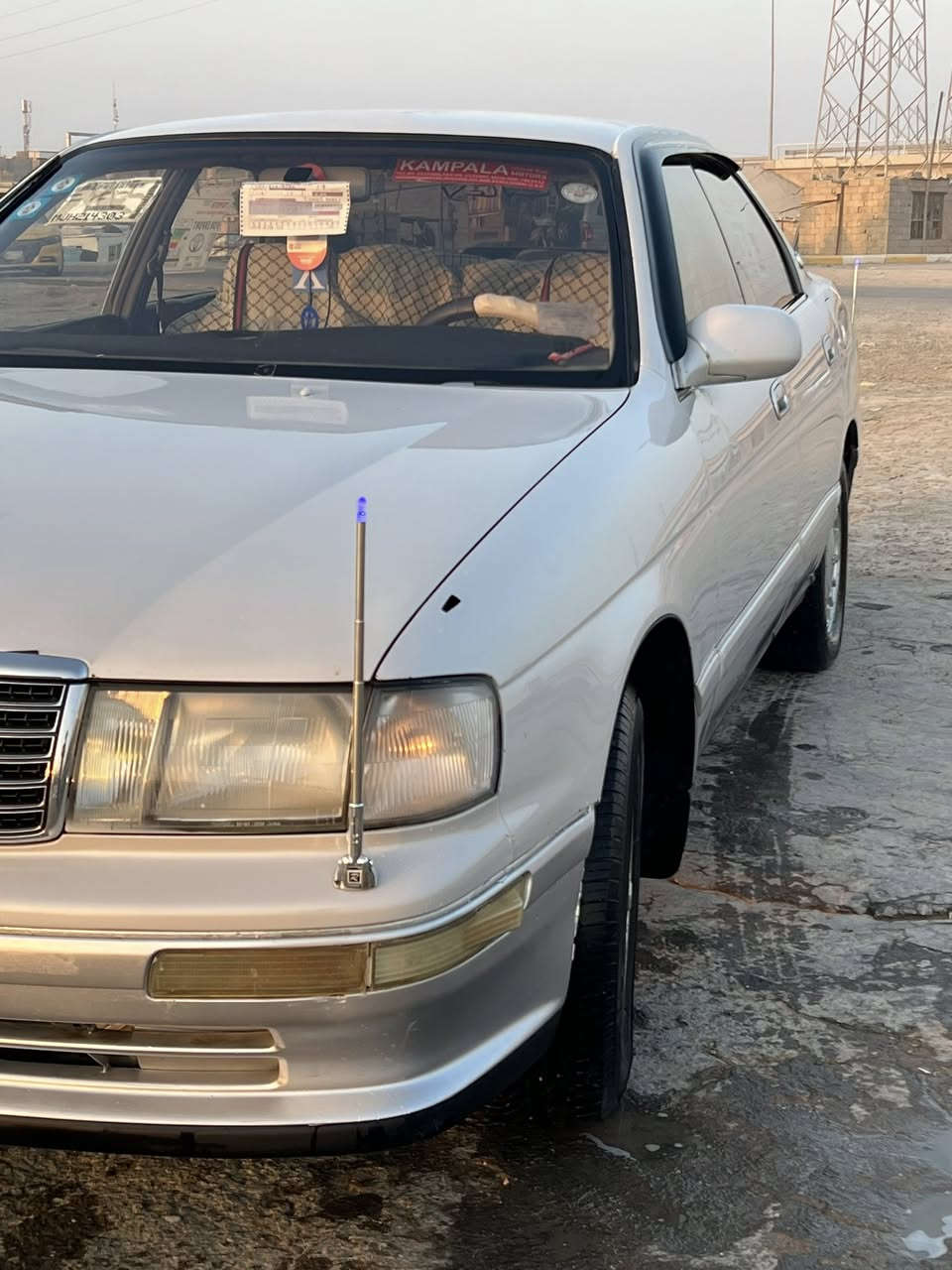 سلام عليكم. بطه فصل. موديل ٩٤  سياره كفاله عامه من الكص ونقل الجثه والضربه. والعيب الشرعي. سياره جاهزه من كلشي. اي نقص ما بيها  تخم تاير مكينه وكير ثنين ونص جدد  حداده جديده سياره فول مواصفات   مال جناي. رقم بصره دولي سنويه ل٣٠. توها صاعده هزه.  تحويل ثاني يوم. 
مكاني البصره القرنه 
لاستفسار 
***********
السعر ٦٥ وبيها مجال
