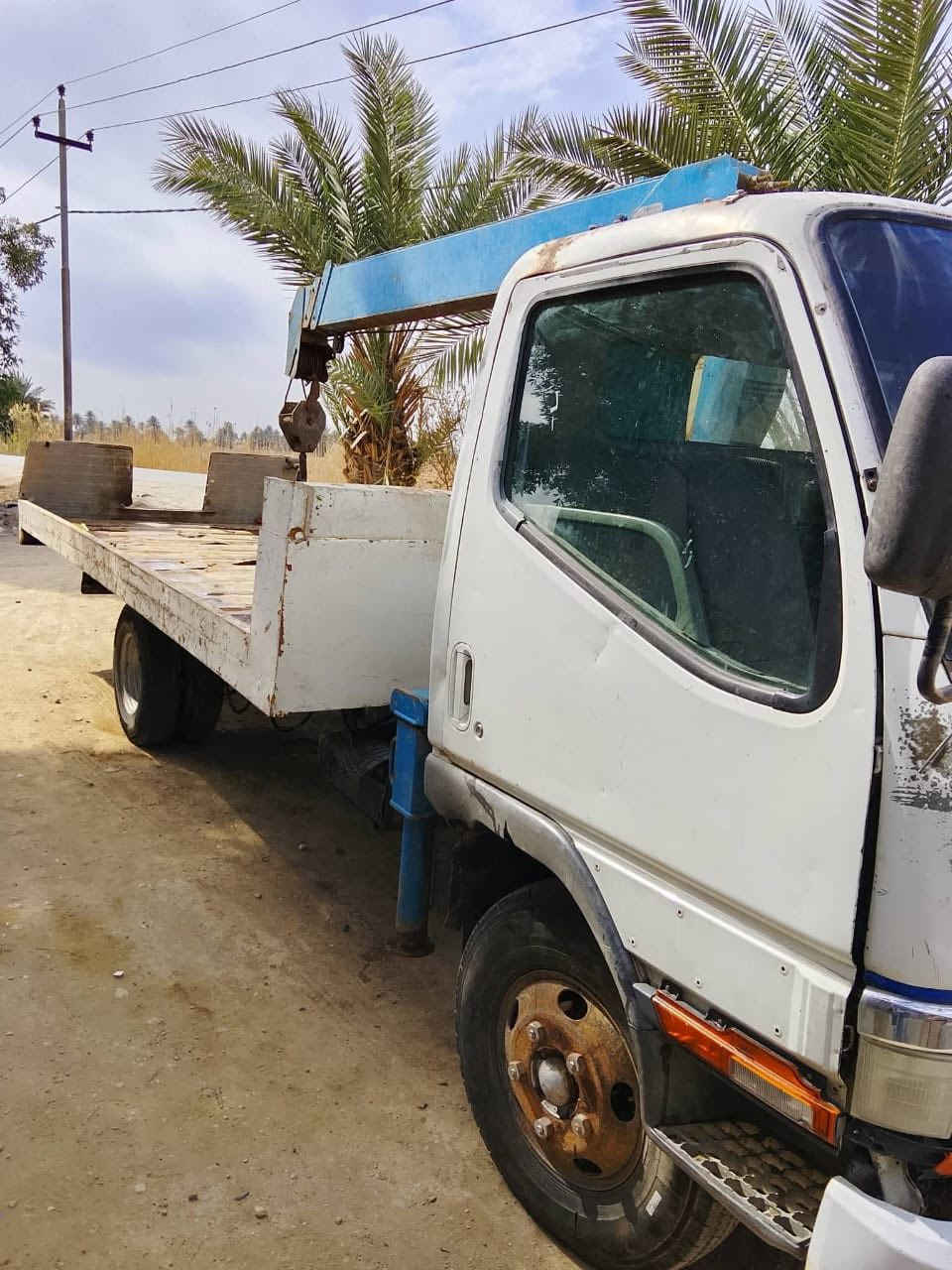 كرين  للبيع 
كنتر عريض مديل 1994المكان ديوانيه
مكينه كير شرط 
بدي نزال 
جوب سلايت شغال 
السعر 110 وبيه مجال 

***********
