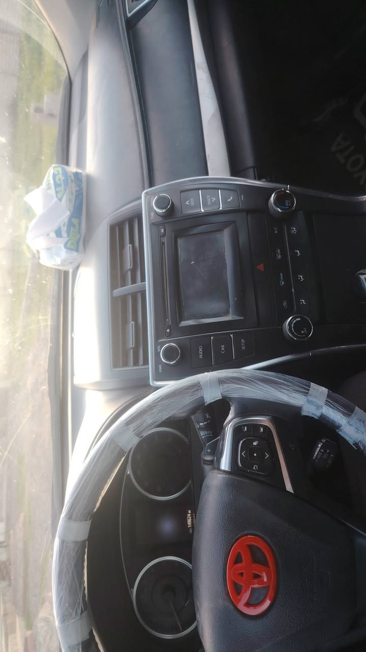 كامري ٢٠١٧ se ظرر فقط جاملغ وبنيد أمامي  شرط محرك كير صدر تخم تاير السيارة جاهزة رقم سليمانية جديد. السعر المطلوب مال بيع ١٢٩ بيها مجال شي قليل للشراي مكان صلاح الدين العلم الربيظة ***********
