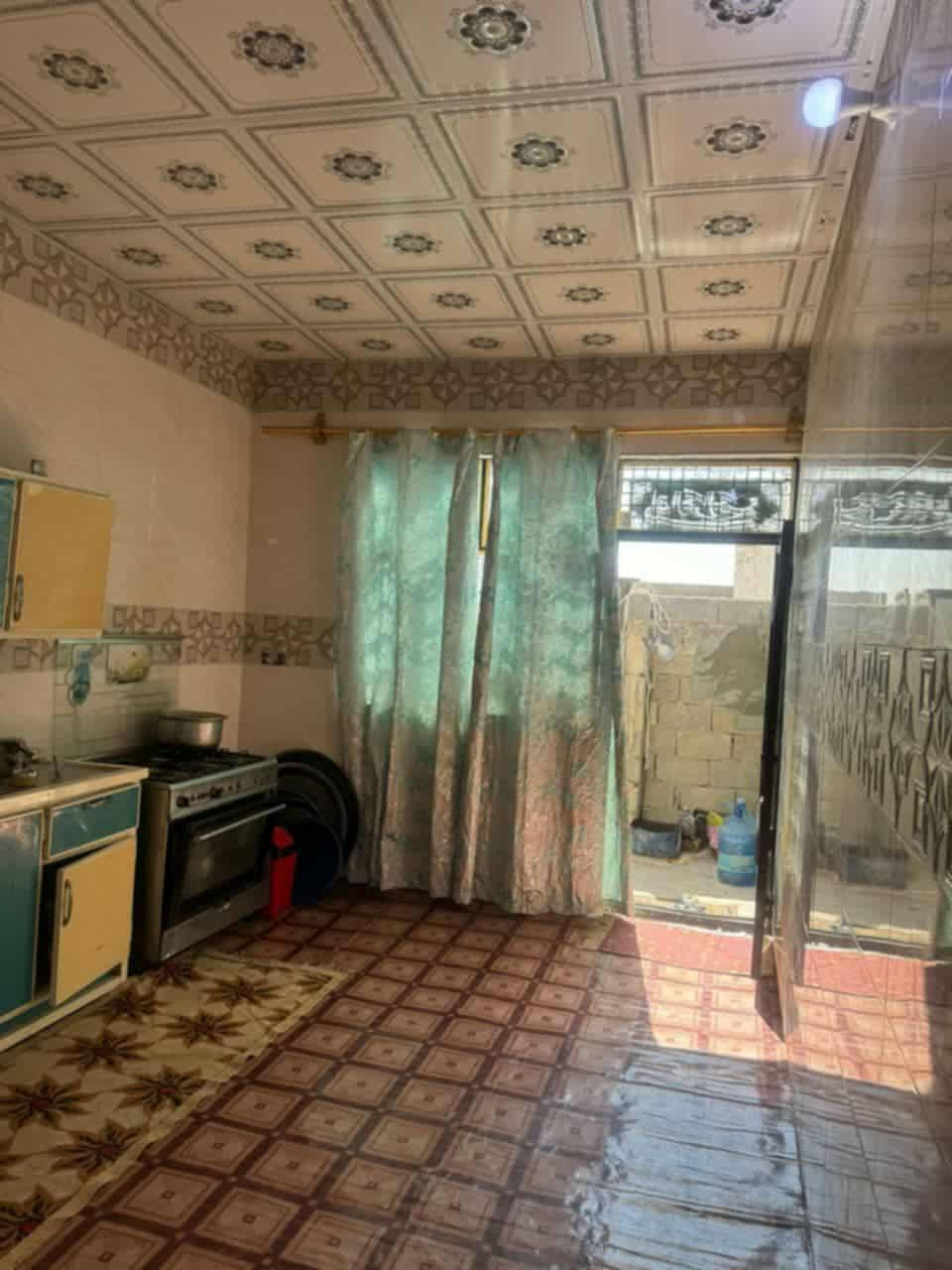 سلام عليكم بيت للبيع مساحه 100م مكان كربلاء الحر حي سجاد سند 25قرار محكمه سعر 50اتصل ***********
