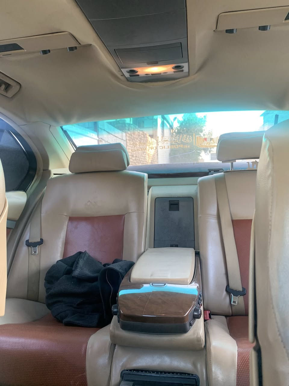 سياره بيئم باخره حجم 745 مديل 2005 مكفوله من الكلبه والكص والخياس والضربه القويه والعيب الشرعي دخول جديد رقم وسنويه طبق الاصل 
مواصفاتها فول 1/1
مكينه 8سلندر
منضومة زنون عالي ناصي 
كير تعليك 
كشنات كهربائي 
بصمه 
تبريد+تدفئة 
كشنات جلد 
ثلاجه خلفيه
تبريد 3قطع
تخم تاير 
بلوجكترات زنون 
مثبت سرعه 
تحكم استيرن جهتين 
سنتر لوك 
فتحه سقف 
تبريد تدفئه بلكشنات 
دواخل بيجي 
شاشه كبيره 
حداديه 100%
سياره هواي بيه مواصفات بعد سعره 60مكانها كركوك المركز 
***********
