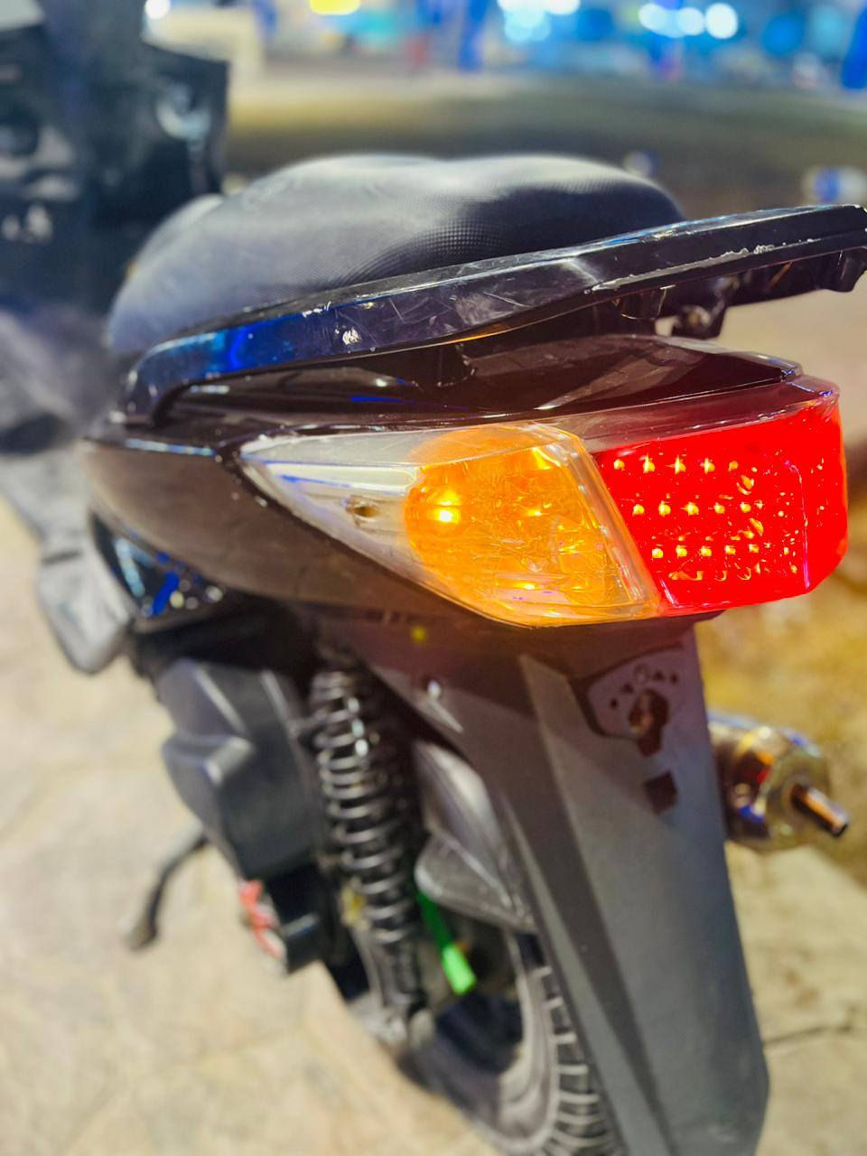 السلام عليكم سكنس فحل كاملة من كلشي ربع مذب عليه نكرة سلف كفالة عامة مامفتوحة سعر650
متروسة تزويد كلة اصلي مكاني بغداد حي اور او مدينة ***********رقمي
