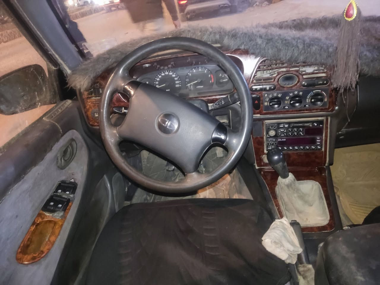 مكلف بل نشر 
برنس فراشه موديل 96  رقم قادسيه وراعيه  بل سنيه  موجود وتتواصل ويا السنويه ساقطه صار سنتين 
سياره جاهزه وحلوه مكينه وكير تخم تاير كهربائياته شغاله سياره نضيفه كلش مال جناي عنوانه بابل القاسم سعره 20 وبيه مجال للشراي  هذا رقم صاحبها ***********
