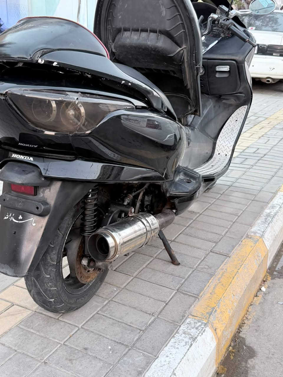 السلام عليكم
فورزه 8.0 عمية بلاد للبيع او مراوس الدراجة عوزها نقوصات بسيطة الدراجة صافيه رون واحد ونص  السعر 700 وبيها مجال لاستفسار ***********
