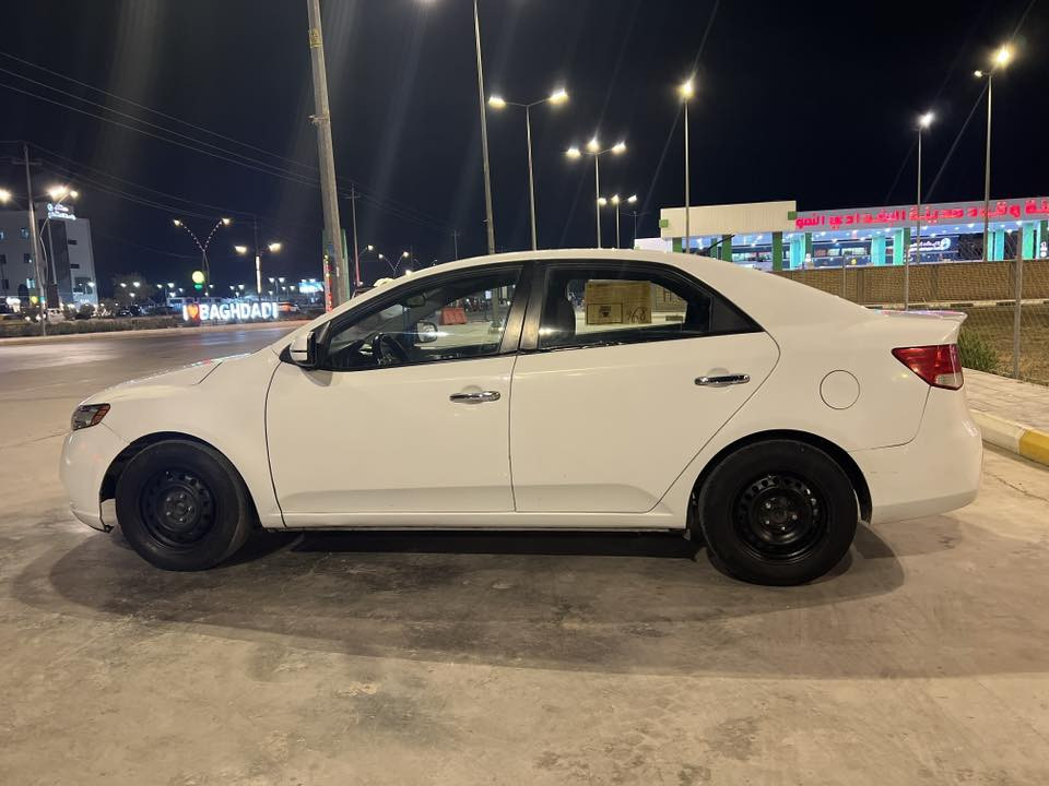 اعادة النشر بسبب الوعود الكاذبة سيراتو موديل ٢٠١٢ سيارة صبغ عام كفالة من العيب الشرعي رقم اربيل تحويل وكالة جاهزه كير محرك كفالة تدفئة تبريد جاهزه السعر ٧٠ وبيه مجال مكان كوت للاستفسار ***********
