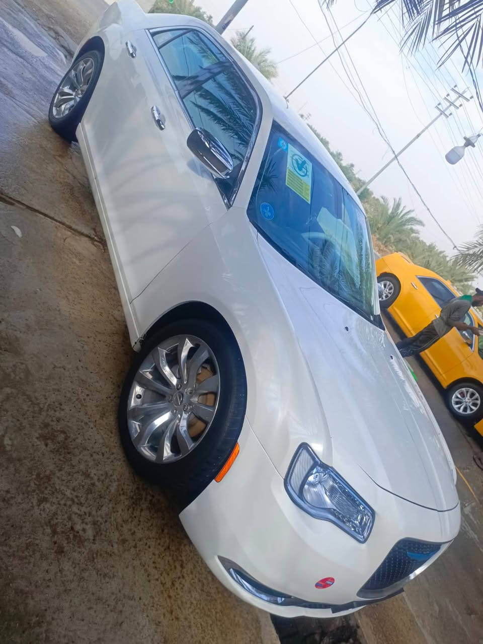 سلام عليكم
اوباما  15 معله 22
C300
 مكفول بجم كبس بدون أيرباك  السياره استخدام شخصي ومامشتغله خط ابد 

استيرن كهربائي
رقم ذي قار بأسمي الرقم الجديد سنوية جديدة  
المحرك 3600
كير ومحرك حداديه شرط

سيارة جديده حيل 
تخم تأير جديد 
السعر 180 وبيه مجال قليل 
مكان السياره ذي قار 
 
***********
