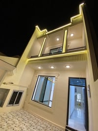 حي الزوراء منطقة ٥٥ • ١٠٠م • نص درج خارجي